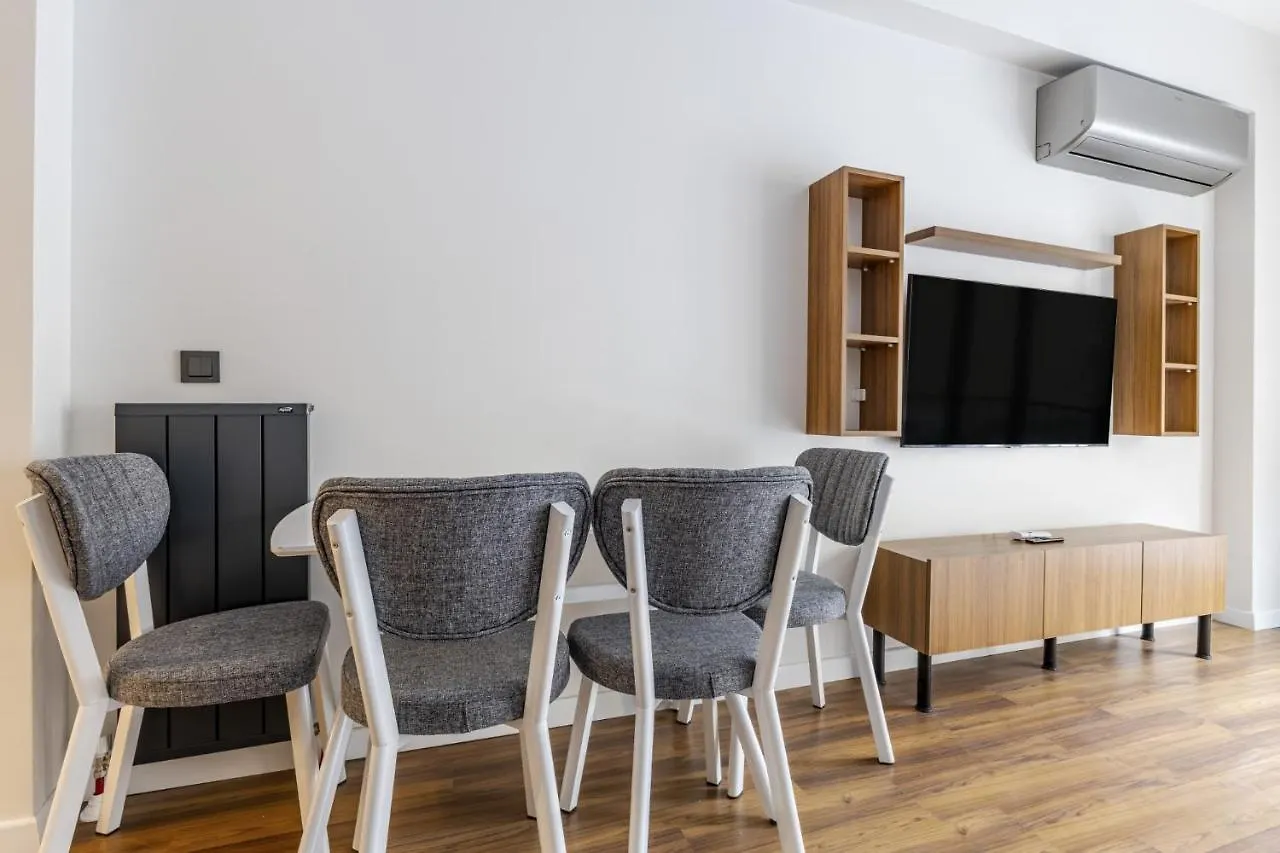 Central And Modernly Furnished Flat In Sisli Apartment Istanbul Turkey