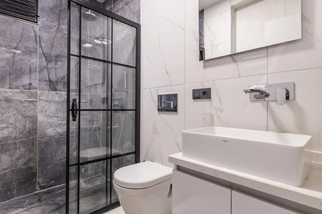 Central And Modernly Furnished Flat In Sisli Apartment Istanbul